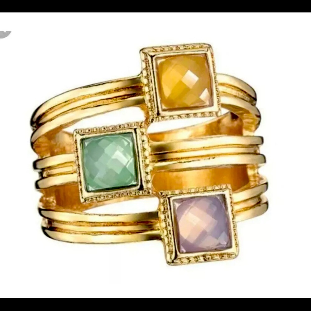 Avon Cocktail Ring size 6